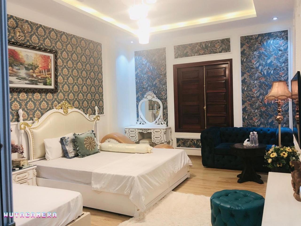 Luxury Hotel T&L Cam Pha Bagian luar foto