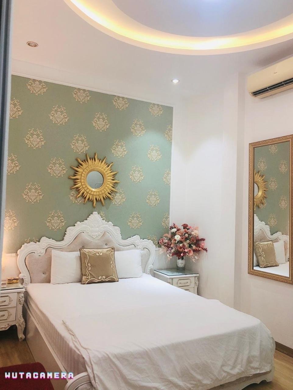 Luxury Hotel T&L Cam Pha Bagian luar foto